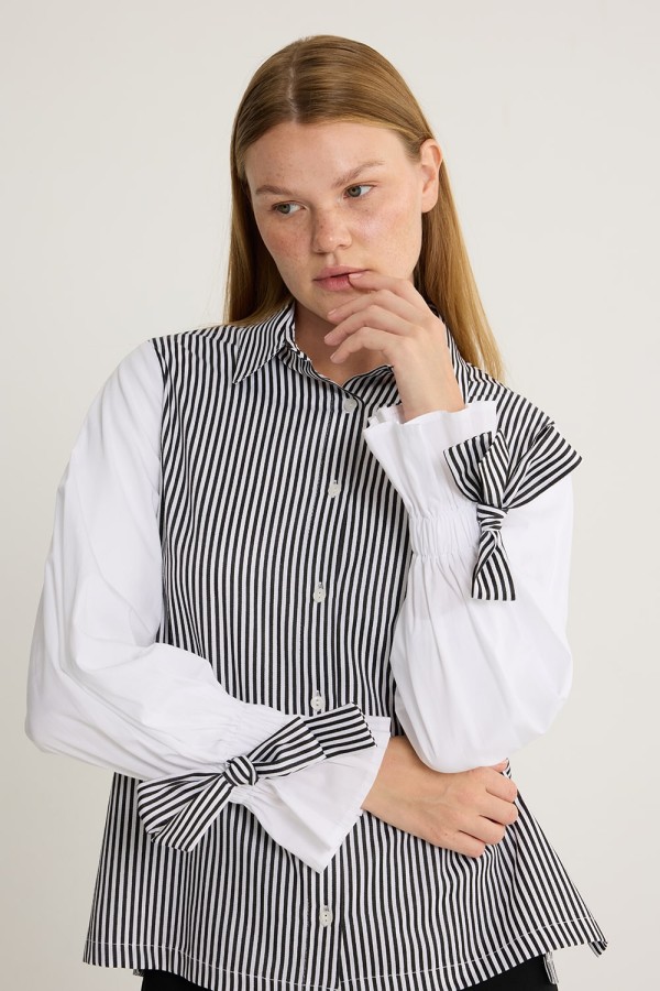 Kolu Bağcıklı Çizgili Tunik Siyah Kolu Bağcıklı Çizgili Tunik Siyah