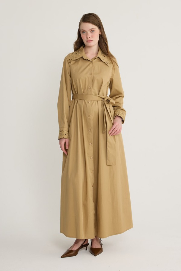 Rosa Nakışlı Elbise Camel